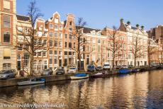 Grachtengordel van Amsterdam - Amsterdamse grachtengordel: Enkele grachtenpanden langs de Keizersgracht. De 17de eeuwse grachtenpanden werden smal en hoog gebouwd, de...