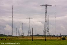 Radiostation van Grimeton, Varberg - Radiostation van Grimeton, Varberg: Bij het radiostation staan zes originele stalen zendmasten uit 1925. Iedere mast is 127 meter hoog en weegt...