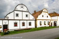 Historisch dorp Holašovice - Historisch dorp Holašovice: Holašovice is een typisch Boheemse plattelandsdorpje. Het dorpje bestaat uit kleine huizen,...