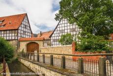 Historisch centrum van Quedlinburg - Stiftskerk van Sint Servaas, kasteel en historisch centrum van Quedlinburg: De rivier de Bode. De stad Quedlinburg werd gebouwd op...