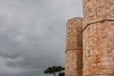 Castel del Monte - The imposing Castel del Monte is situated on an isolated hill at an altitude of 540 metres. The castle is an unique masterpiece of... Castel del Monte - The imposing Castel del Monte is situated on an isolated hill at an altitude of 540 metres. The castle is an unique masterpiece of...
