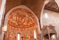 Archeologische opgravingen van Aquileia - De archeologische opgravingen en de patriarchale basiliek van Aquileia: De apsis van de basiliek van Aquileia is gedecoreerd met fresco's uit... Archeologische opgravingen van Aquileia - De archeologische opgravingen en de patriarchale basiliek van Aquileia: De apsis van de basiliek van Aquileia is gedecoreerd met fresco's uit...