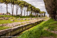 Archeologische opgravingen van Aquileia - De archeologische opgravingen en de patriarchale basiliek van Aquileia: De overblijfselen van de Romeinse haven en een kademuur...