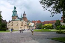 Historisch centrum van Kraków - Historisch centrum van Kraków: De kathedraal op de Wawel werd gebouwd in gotische stijl. In de kathedraal op de Wawel werden de... Historisch centrum van Kraków - Historisch centrum van Kraków: De kathedraal op de Wawel werd gebouwd in gotische stijl. In de kathedraal op de Wawel werden de...