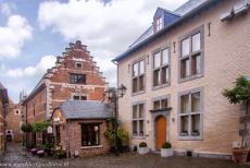 Flemish Béguinage Tongeren - Flemish Béguinages: Some of the oldest stone houses of the Flemish Béguinage in Tongeren are lining the square 'Onder de... Flemish Béguinage Tongeren - Flemish Béguinages: Some of the oldest stone houses of the Flemish Béguinage in Tongeren are lining the square 'Onder de...