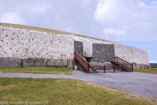 Bend of the Boyne - Newgrange - Brú na Bóinne - Archeologisch ensemble van de Bend of the Boyne: Newgrange is een van de grotere megalithische grafheuvels van... Bend of the Boyne - Newgrange - Brú na Bóinne - Archeologisch ensemble van de Bend of the Boyne: Newgrange is een van de grotere megalithische grafheuvels van...