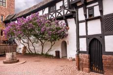 Wartburg Castle - Wartburg Castle: In the corner of the courtyard stands a small water well. The castle had its own water supply; this was very... Wartburg Castle - Wartburg Castle: In the corner of the courtyard stands a small water well. The castle had its own water supply; this was very...