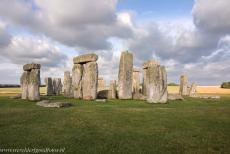 Stonehenge - The standing stones in the middle of Stonehenge consist of the Sarsen Circle and the Bluestone Circle. The Sarsen Circle is about 30 metres...