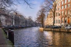 Canal Ring Area of Amsterdam - Seventeenth-century Canal ring area of Amsterdam: The Golden Bend in the Herengracht. The canal houses along the Golden Bend are a symbol of... Canal Ring Area of Amsterdam - Seventeenth-century Canal ring area of Amsterdam: The Golden Bend in the Herengracht. The canal houses along the Golden Bend are a symbol of...