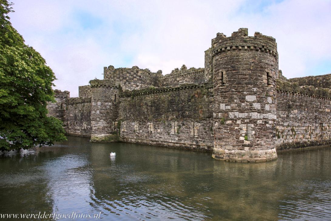 Beaumaris Castle - Beaumaris Castle is an Edwardian concentric castle; the impressive medieval fortress is located on the Welsh Island of Anglesey. The... Beaumaris Castle - Beaumaris Castle is an Edwardian concentric castle; the impressive medieval fortress is located on the Welsh Island of Anglesey. The...