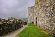 Harlech Castle - Castles and Town Walls of King Edward in Gwynedd: The Prison Tower of Harlech Castle. In the 18th and 19th centuries, the ruins of Harlech Castle... Harlech Castle - Castles and Town Walls of King Edward in Gwynedd: The Prison Tower of Harlech Castle. In the 18th and 19th centuries, the ruins of Harlech Castle...