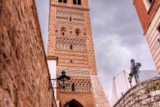 Mudéjar Architecture of Aragon - Mudéjar Architecture of Aragon: The Torre de San Martín in Teruel was built in the Aragonese Mudéjar style in 1315 and... Mudéjar Architecture of Aragon - Mudéjar Architecture of Aragon: The Torre de San Martín in Teruel was built in the Aragonese Mudéjar style in 1315 and...