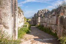 Archaeological Site of Tiryns - Archaeological Site of Tiryns: The Great Gate is the main entrance gate and leads to the Upper Citadel and the ruins of... Archaeological Site of Tiryns - Archaeological Site of Tiryns: The Great Gate is the main entrance gate and leads to the Upper Citadel and the ruins of...
