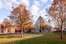 Flemish Béguinage Sint Truiden - Flemish Béguinage of Sint Truiden: The Church of St. Agnes is located in a rectangular courtyard bordered by centuries-old... Flemish Béguinage Sint Truiden - Flemish Béguinage of Sint Truiden: The Church of St. Agnes is located in a rectangular courtyard bordered by centuries-old...