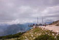 Hallstatt-Dachstein / Salzkammergut - Hallstatt-Dachstein / Salzkammergut Cultural Landscape: The Five-fingers is a viewing platform in the shape of a hand with five fingers. The... Hallstatt-Dachstein / Salzkammergut - Hallstatt-Dachstein / Salzkammergut Cultural Landscape: The Five-fingers is a viewing platform in the shape of a hand with five fingers. The...