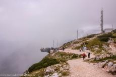 Hallstatt-Dachstein / Salzkammergut - Hallstatt-Dachstein / Salzkammergut Cultural Landscape: The viewing platform the Five-fingers in the mist. The Five-fingers is called the... Hallstatt-Dachstein / Salzkammergut - Hallstatt-Dachstein / Salzkammergut Cultural Landscape: The viewing platform the Five-fingers in the mist. The Five-fingers is called the...