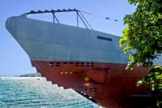 Fort Suomenlinna - Fort Suomenlinna: Op Suomenlinna ligt de duikboot Vesikko. De boot werd in 1933 gebouwd. De duikboot werd in opdracht van Duitsland in... Fort Suomenlinna - Fort Suomenlinna: Op Suomenlinna ligt de duikboot Vesikko. De boot werd in 1933 gebouwd. De duikboot werd in opdracht van Duitsland in...