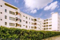 Berlin Modernism Housing Estates - Berlin Modernism Housing Estates: The housing estate of Großsiedlung Siemensstadt in Berlin. Siemensstadt is also known as... Berlin Modernism Housing Estates - Berlin Modernism Housing Estates: The housing estate of Großsiedlung Siemensstadt in Berlin. Siemensstadt is also known as...