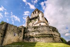 Provins, Town of Medieval Fairs - Provins, Town of Medieval Fairs: The Caesar's Tower is one of the most iconic symbols of the town of Provins. Built on a hill, the tower... Provins, Town of Medieval Fairs - Provins, Town of Medieval Fairs: The Caesar's Tower is one of the most iconic symbols of the town of Provins. Built on a hill, the tower...