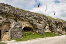 Begraafplaatsen en gedenksites van WOI - Begraafplaatsen en gedenksites van de Eerste Wereldoorlog (Westelijk Front): Fort Douaumont. Na de Frans-Duitse Oorlog (1870-1871)...