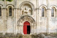 Saint Hilaire Church in Melle - Saint Hilaire Church in Melle: The statue of the horseman is the subject of intense discussions among art historians. The horseman has been... Saint Hilaire Church in Melle - Saint Hilaire Church in Melle: The statue of the horseman is the subject of intense discussions among art historians. The horseman has been...
