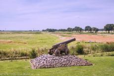 Schokland and Surroundings - Schokland and Surroundings: The cannon was used as a warning system in case of high water. Two warning shots were fired in case of high... Schokland and Surroundings - Schokland and Surroundings: The cannon was used as a warning system in case of high water. Two warning shots were fired in case of high...
