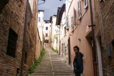 Historic Centre of Urbino - Historic Centre of Urbino: A narrow steep alley in the town of Urbino leading to the Oratorio di San Giovanni, the Oratory of St. John the... Historic Centre of Urbino - Historic Centre of Urbino: A narrow steep alley in the town of Urbino leading to the Oratorio di San Giovanni, the Oratory of St. John the...